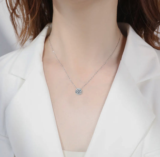 18k White Gold Plated Cz Diamond Dot Pendant Necklace