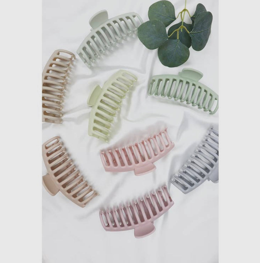 Matte Large Round Comb Hair claw