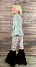 Load image into Gallery viewer, Skull bell sleeve pants set
